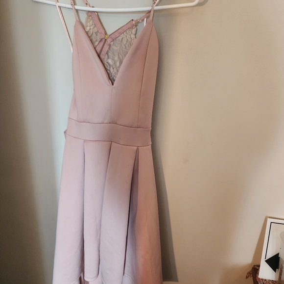 Dress - Picture 2 of 4